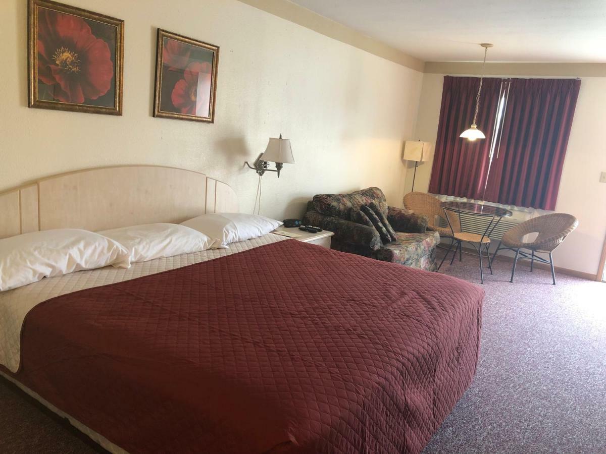 Wheels Motel Greybull Bagian luar foto